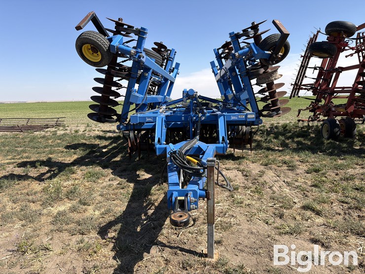2010-landoll-7431-23-image-2
