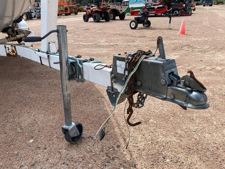 #1566-•-1986-celebrity-v190-19'-boat-(has-wi-title)-image-7