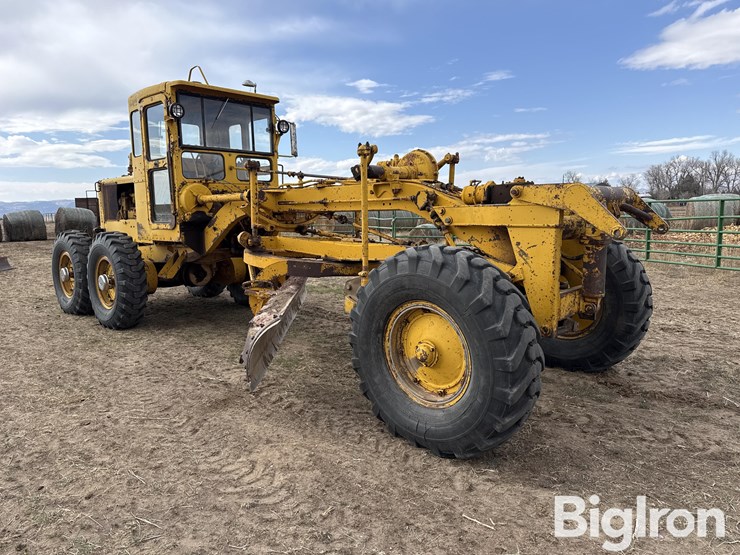 caterpillar-12-image-3