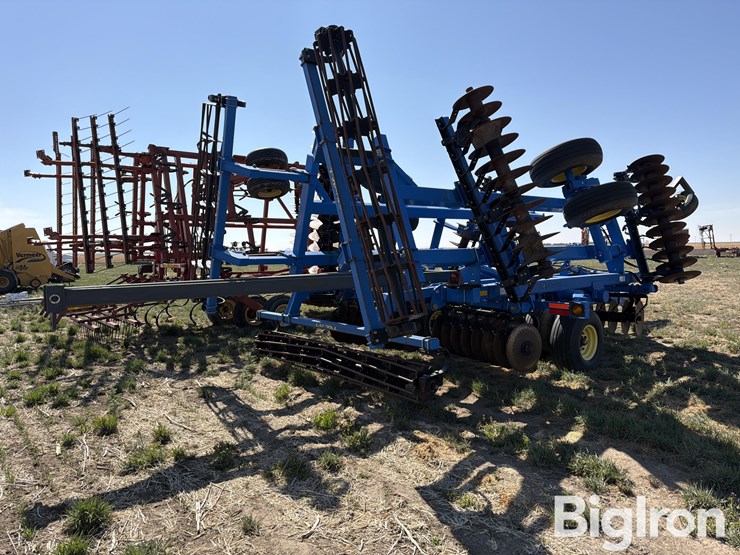 2010-landoll-7431-23-image-5