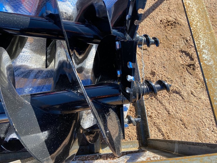 #4088-•-agt-hydraulic-auger-attachment-with-(3)-bits-image-5