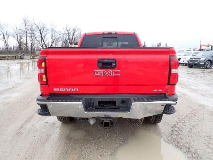 2016-gmc-2500hd-image-6