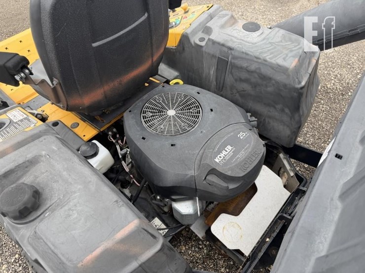 2017-cub-cadet-z-force-l54-image-5