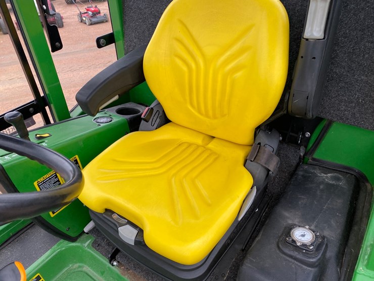 2018-john-deere-1550-image-25