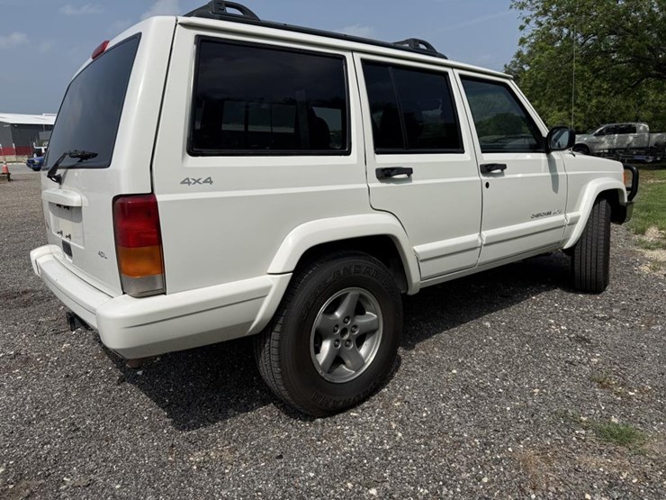 1999-jeep-cherokee-image-6