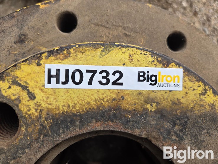 john-deere-axle-hubs-image-15