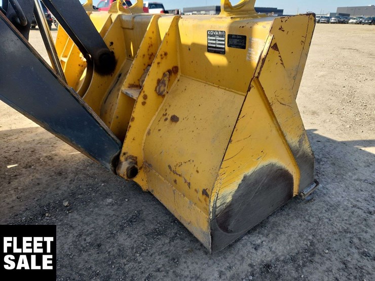 2017-deere-410l-image-35