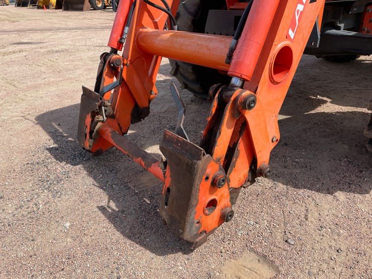 2014-kubota-m135gx-image-9