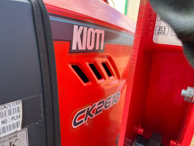 2023-kioti-ck2610mb-compact-utility-tractor-w/loader-image-16