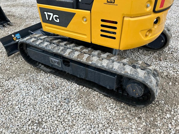 2023-deere-17g-image-15