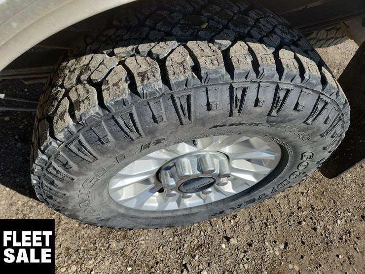 2020-ford-f350-image-36