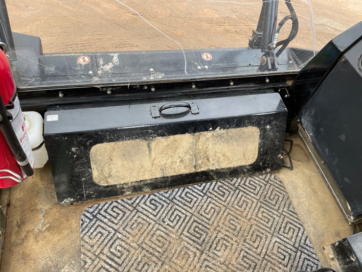 2017-gyro-trac-gt35-image-66