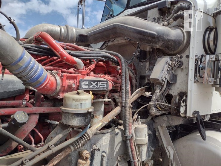 peterbilt-389-image-49