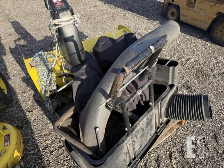 john-deere-x300-image-20