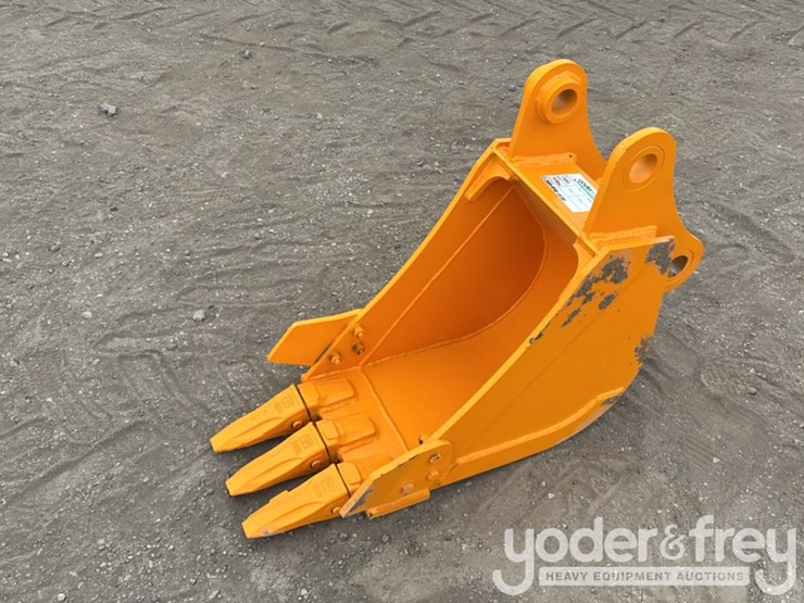caterpillar-305-image-1
