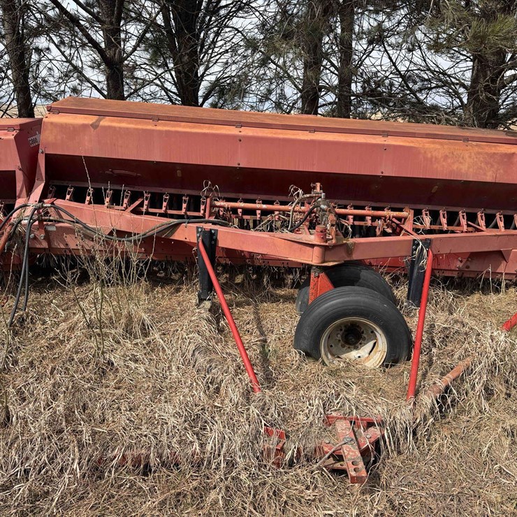 INTERNATIONAL 6200