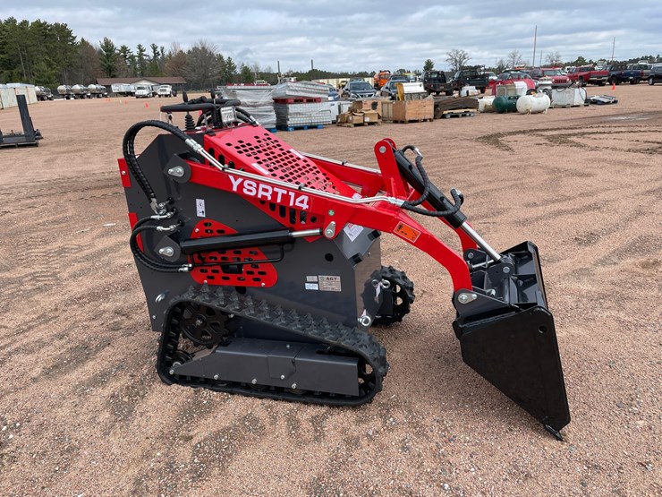 #5569-•-agt-ysrt14-tracked-mini-skid-steer-image-3