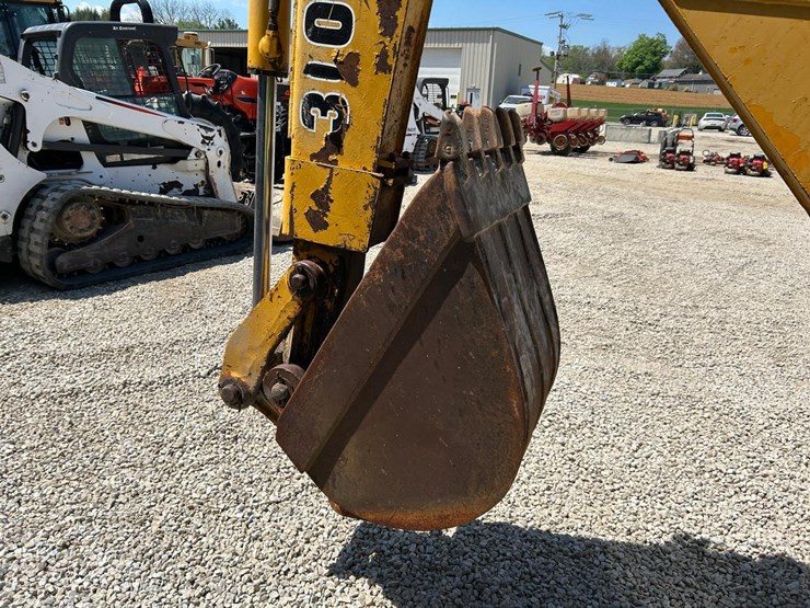 john-deere-310d-image-48