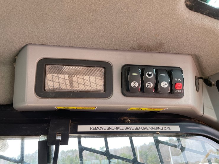 2019-caterpillar-299d2-xhp-image-49