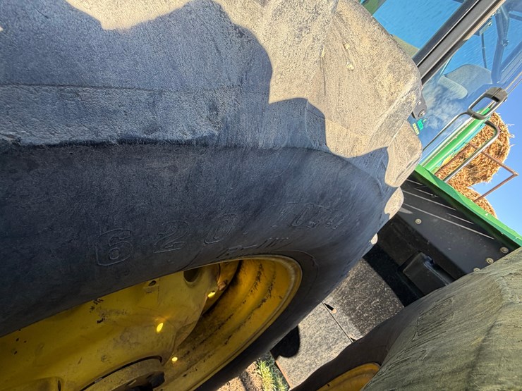 john-deere-9220-image-4
