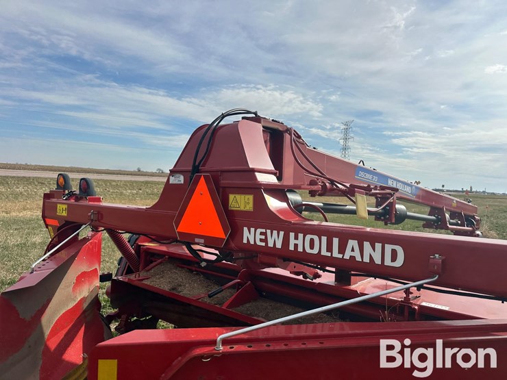2021-new-holland-313-image-13