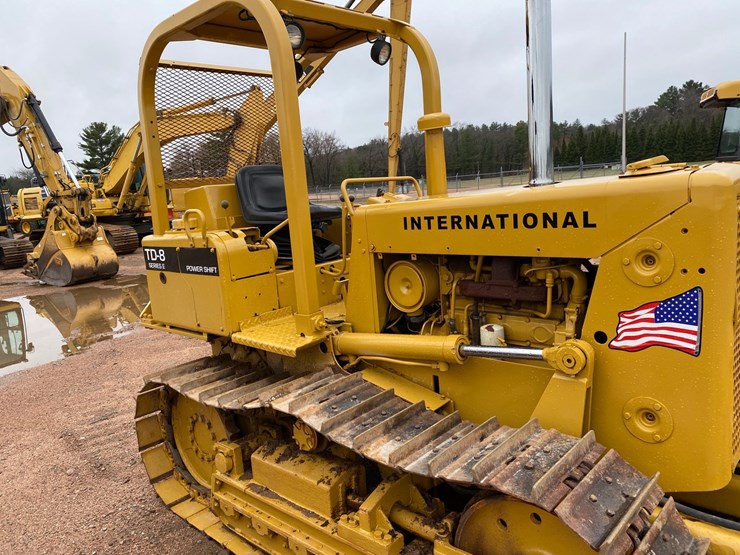 international-td8-image-5