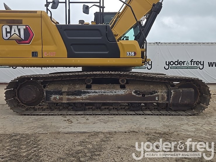2021-caterpillar-336-image-15