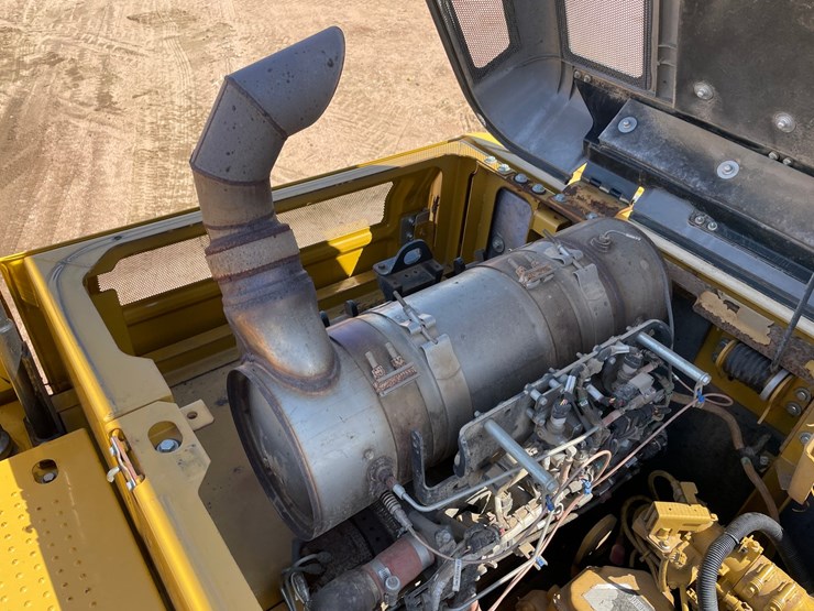 caterpillar-324e-image-64