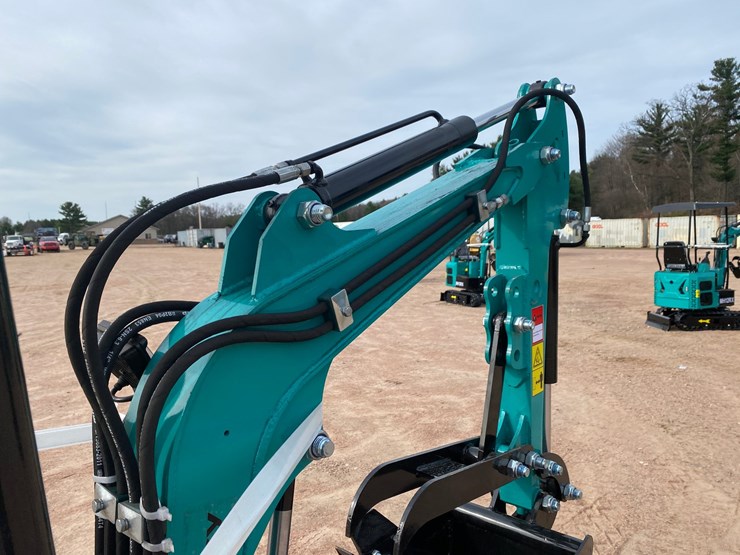 #5558-•-2026-cfg-kt12r-mini-excavator-image-16