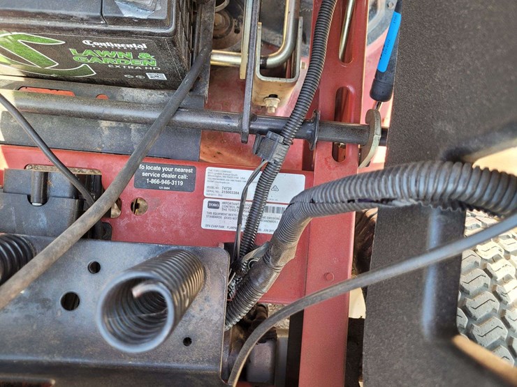 toro-timecutter-ss-4200-zero-turn-mower-image-11