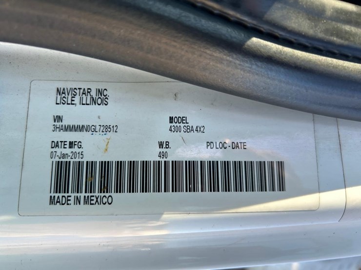 2016-international-durastar-4300-image-37