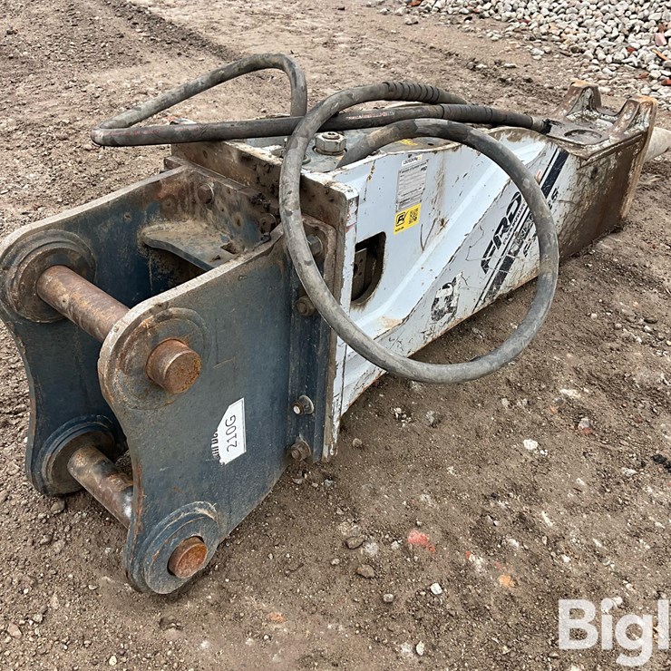 JOHN DEERE 210