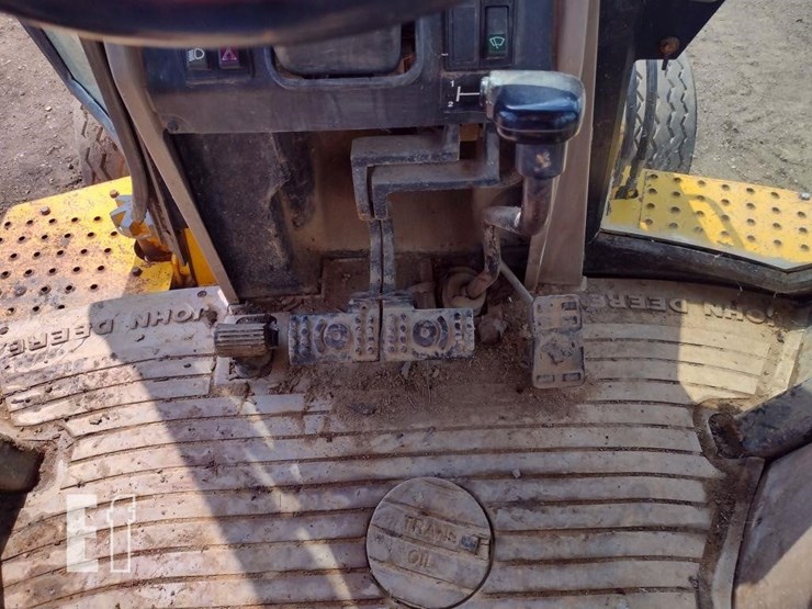 1991-deere-310d-image-8