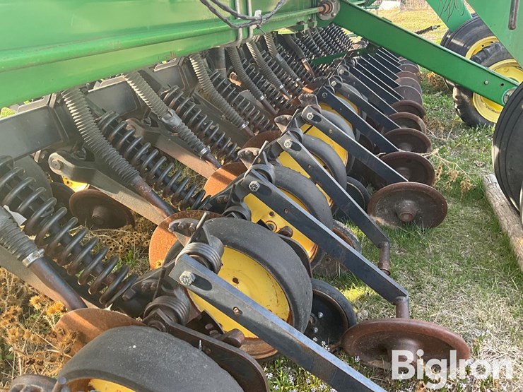 john-deere-750-image-15