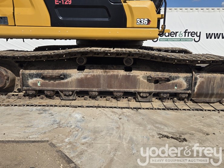 2021-caterpillar-336-image-17