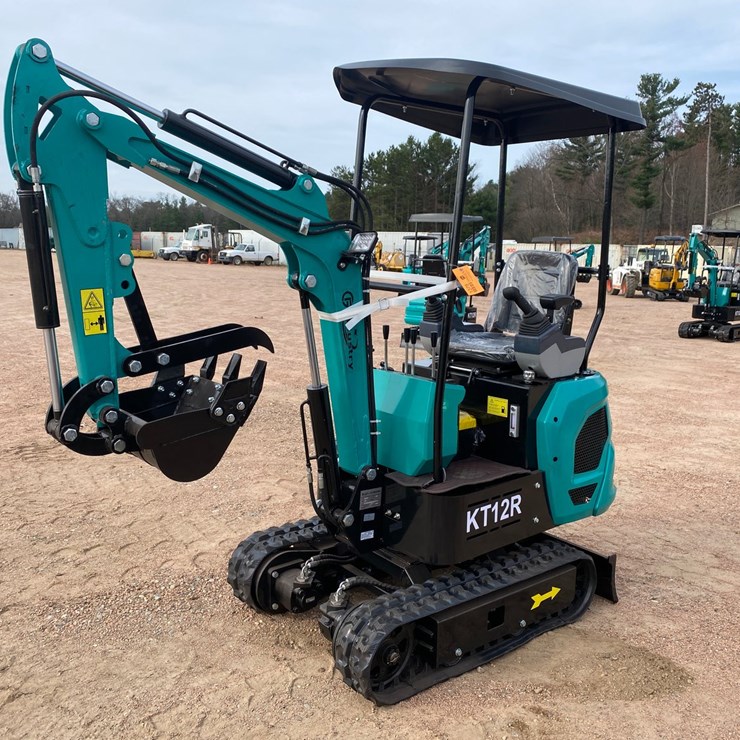 #5555 • 2026 CFG KT12R Mini Excavator