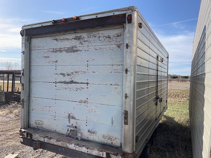 enclosed-aluminum-job-trailer.-image-14
