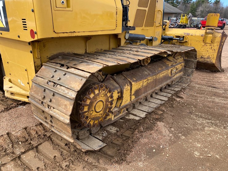 2016-caterpillar-d5k2-lgp-image-30