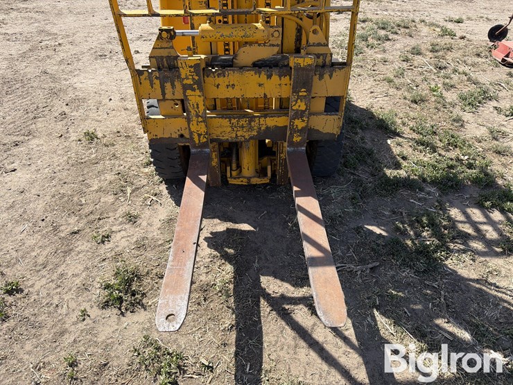 caterpillar-v40b-image-9