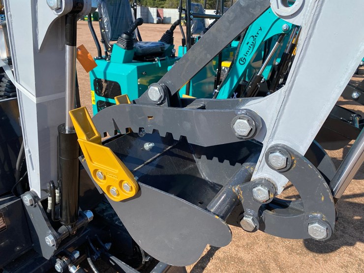 #5513-•-ats-d12d-mini-excavator-image-6