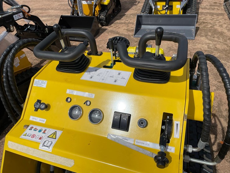#5562-•-landhonor-lhr-t460k1-mini-skid-steer-image-13