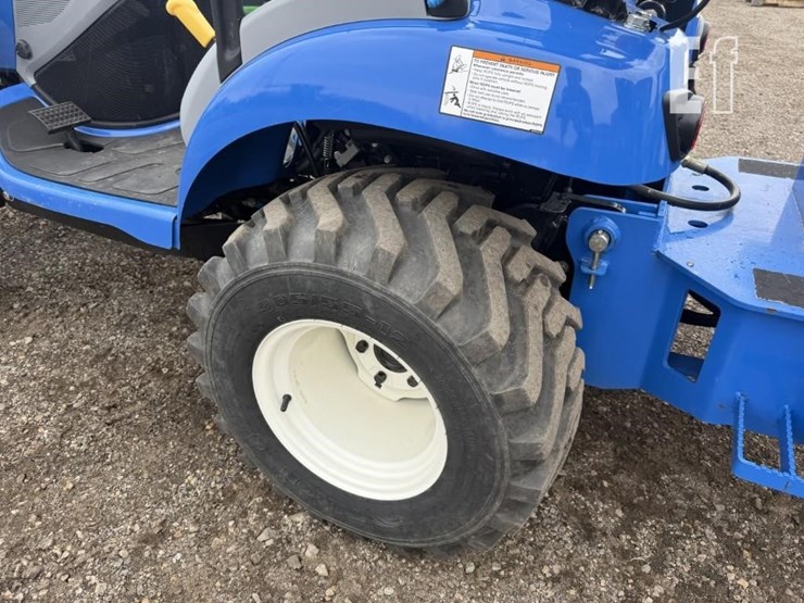 2019-new-holland-workmaster-25s-image-8