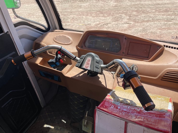 #1562-•-2019-qingdao-3-wheel-electric-food-truck-(no-title)-image-43