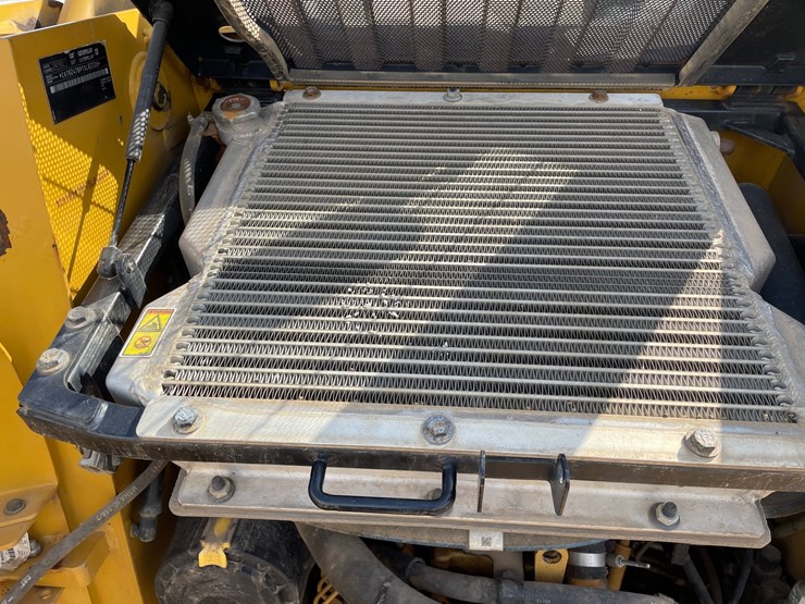 caterpillar-247b3-image-51