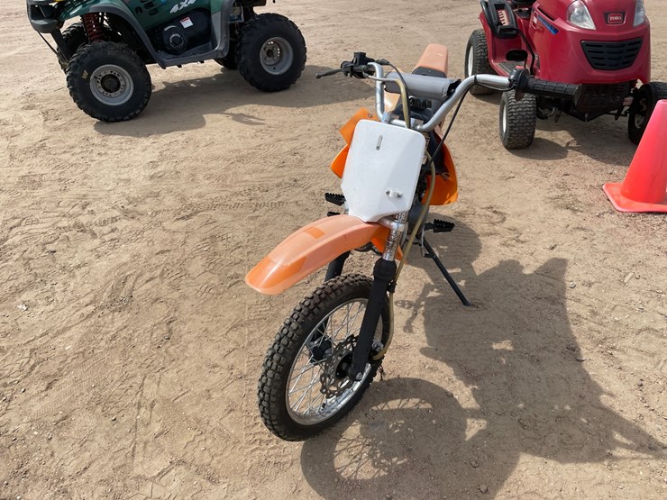 #1586-•-qiye-dirt-bike-image-2