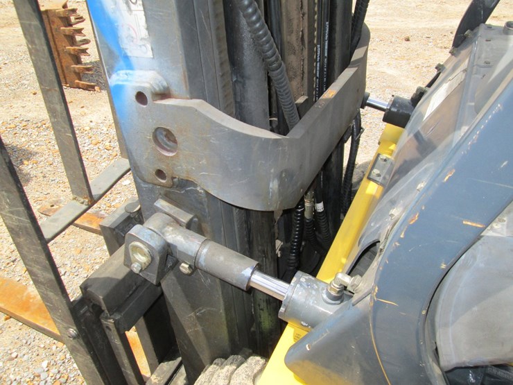 2005-komatsu-fg25st-14-image-12