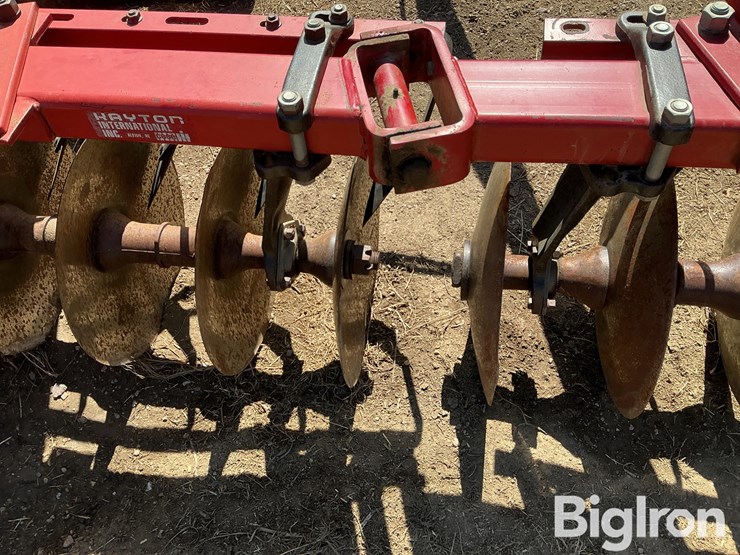 case-ih-3900-image-11