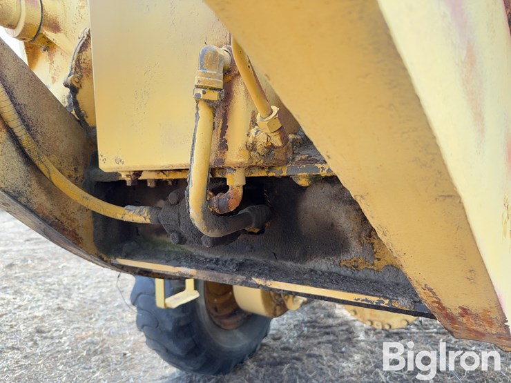 caterpillar-12-image-12