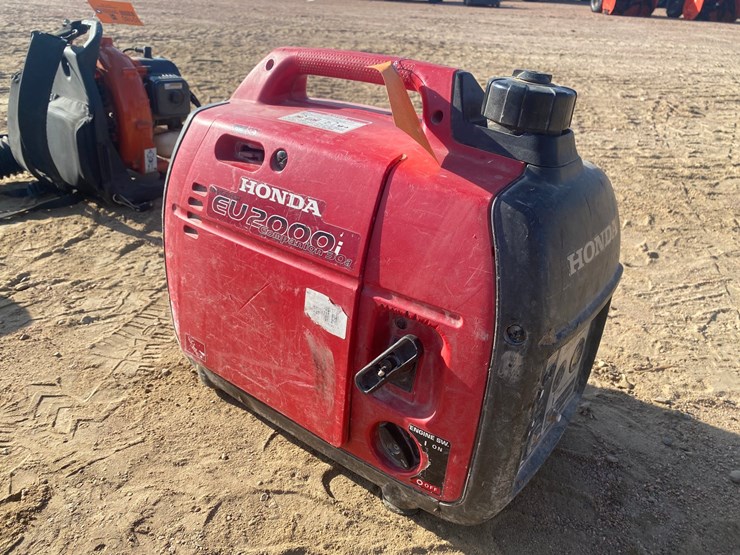 honda-eu2000i-image-2