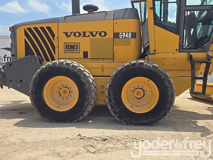 2008-volvo-g940-image-17